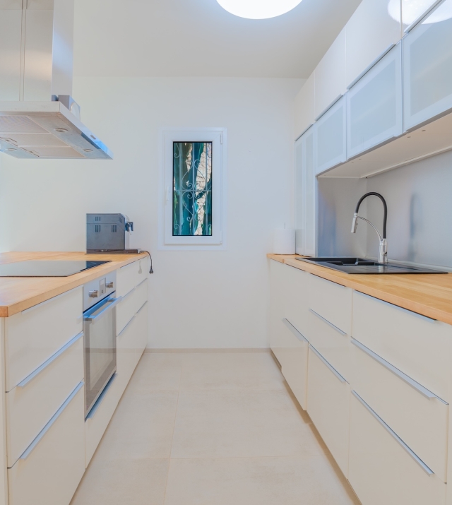 Resa Estates Ibiza sale te koop Villa hills Can Furnet kitchen 9.jpg